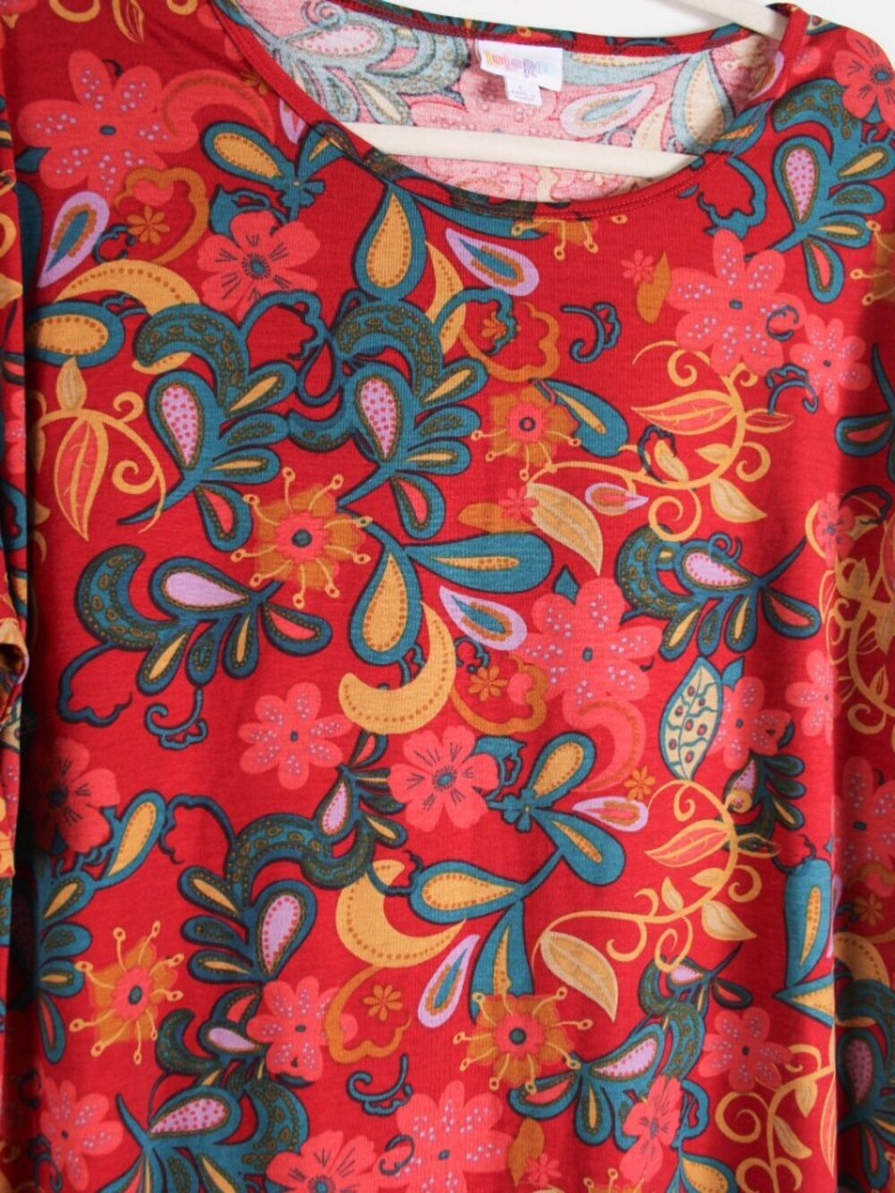 LuLaRoe Irma Tunic Top Large (oversized) - Red Floral Paisley Hi Low - Picture 3 of 7